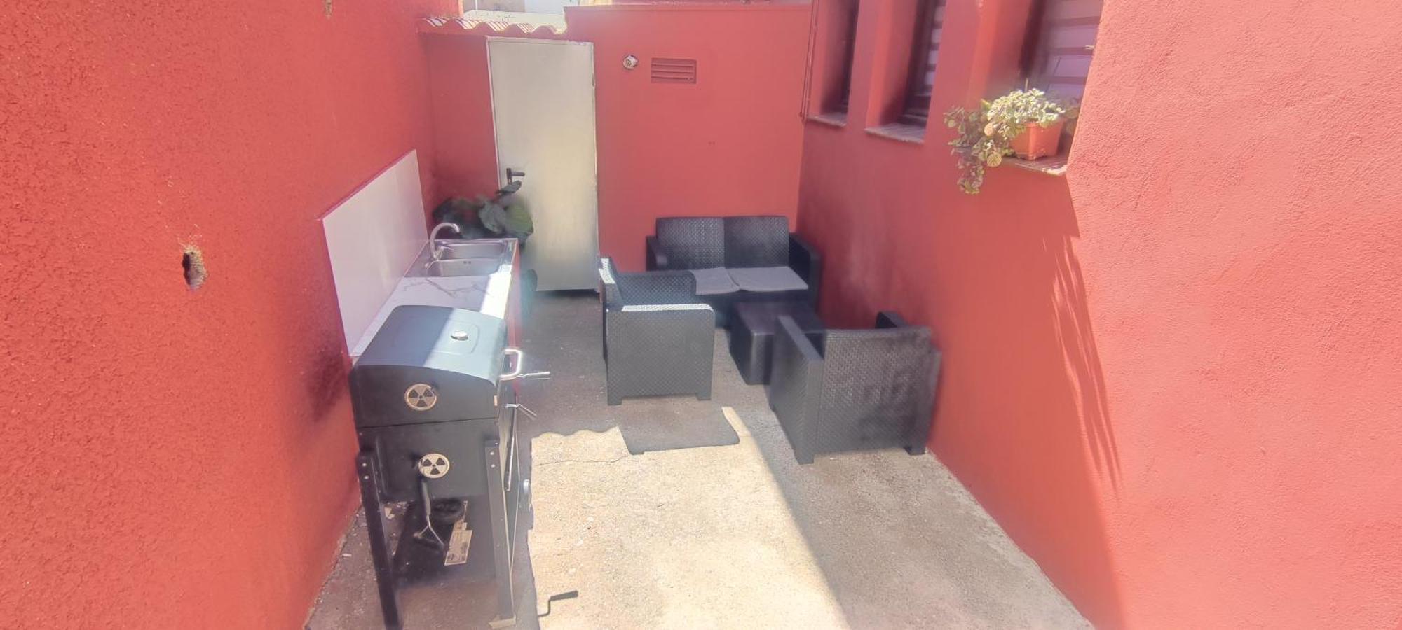 Estudio Completo Familiar La Jonquera Exterior foto